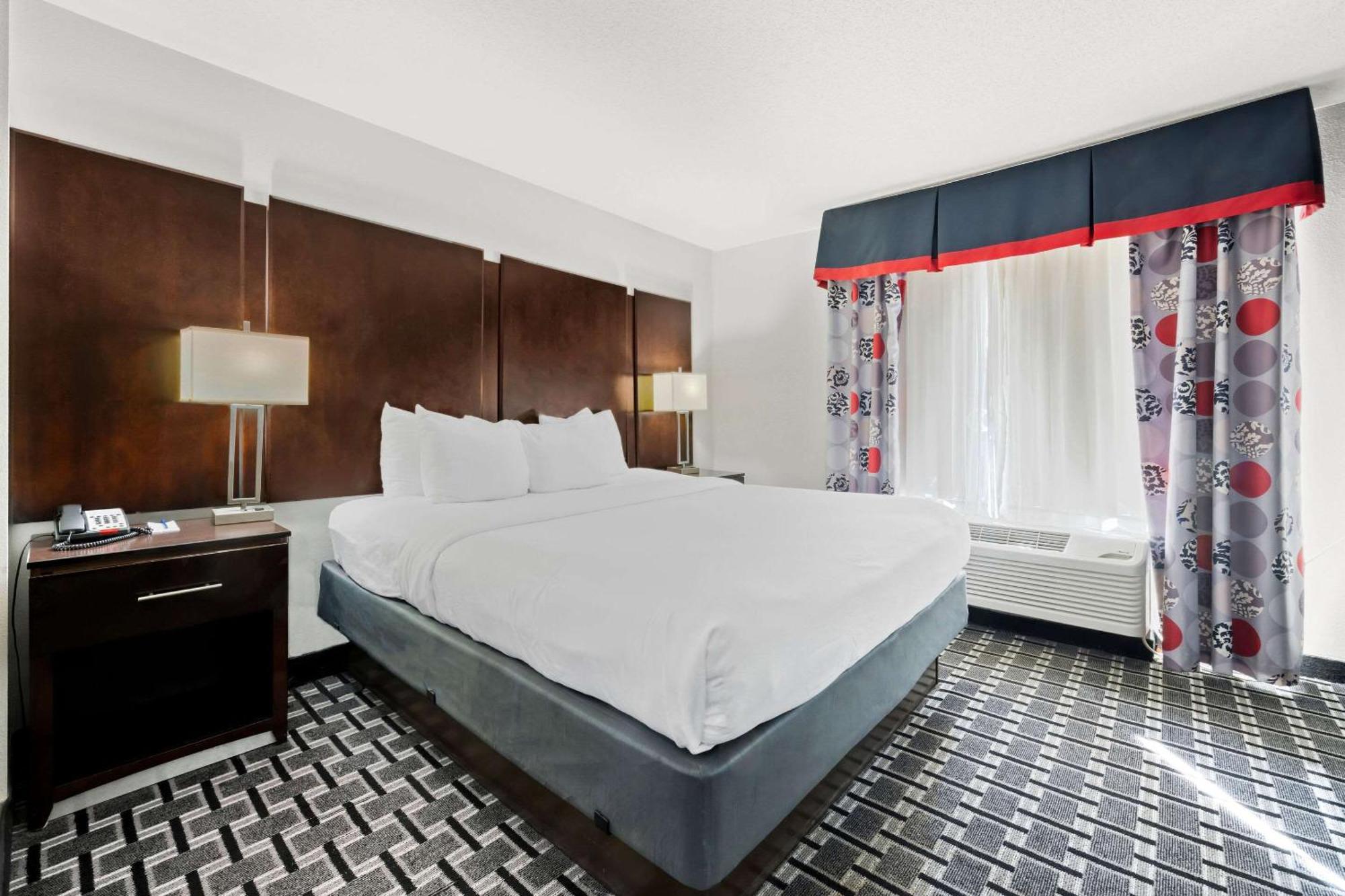 Comfort Suites Williamsburg Historic Area Εξωτερικό φωτογραφία
