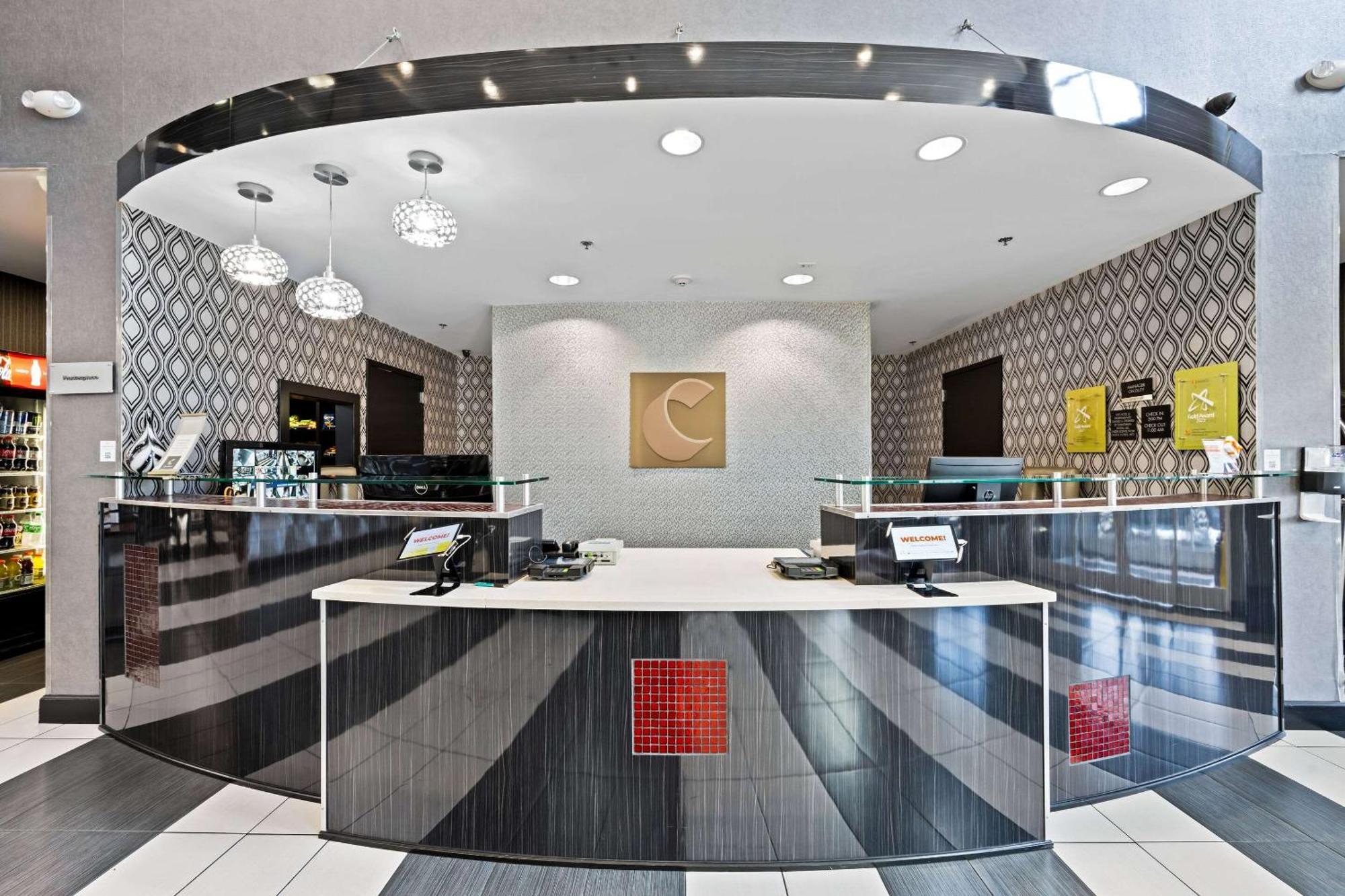 Comfort Suites Williamsburg Historic Area Εξωτερικό φωτογραφία